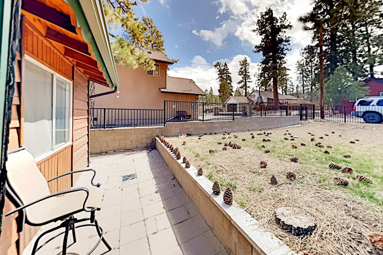 Meadow-Front Metcalf Bay Gem Villa Big Bear Lake Exterior photo